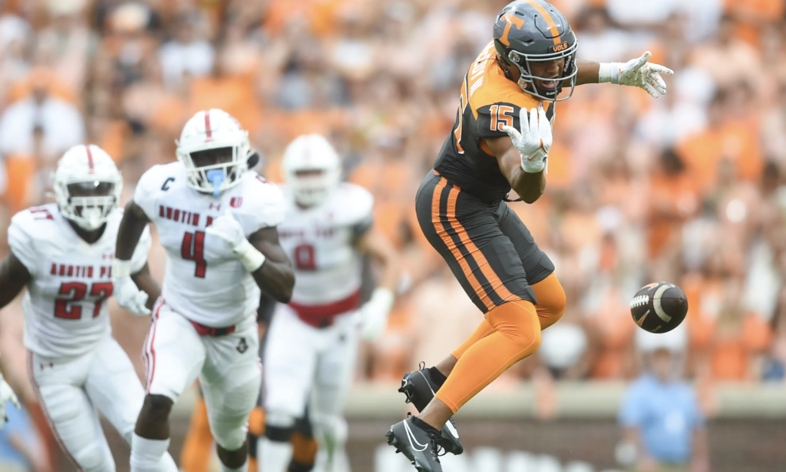 Vols grind out a 30-13 win over Austin Peay