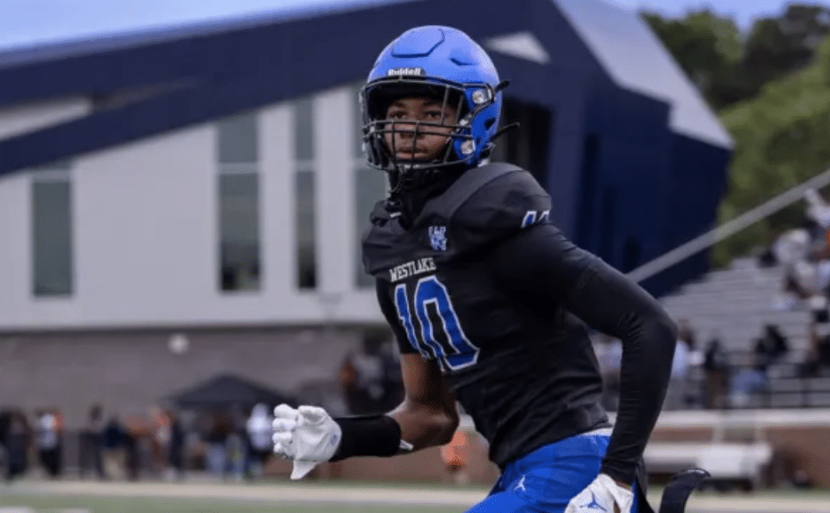 Tennessee Football landing elite WR Travis Smith Jr. shows Vols' pull